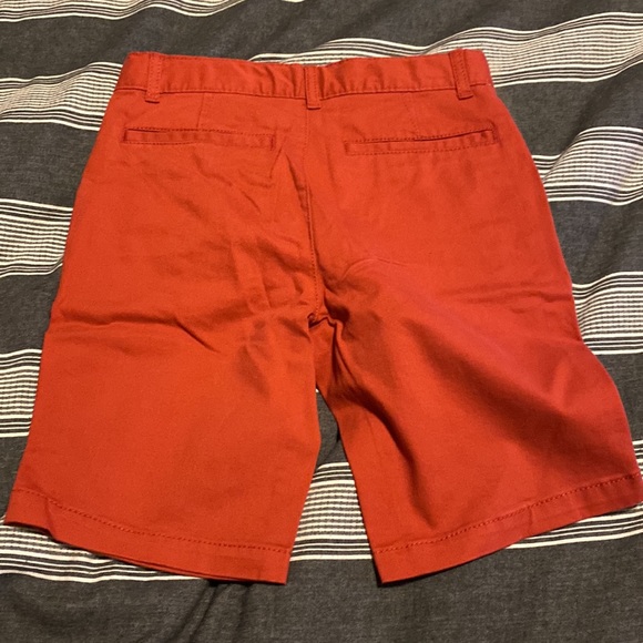 Children’s Place shorts - Picture 2 of 2